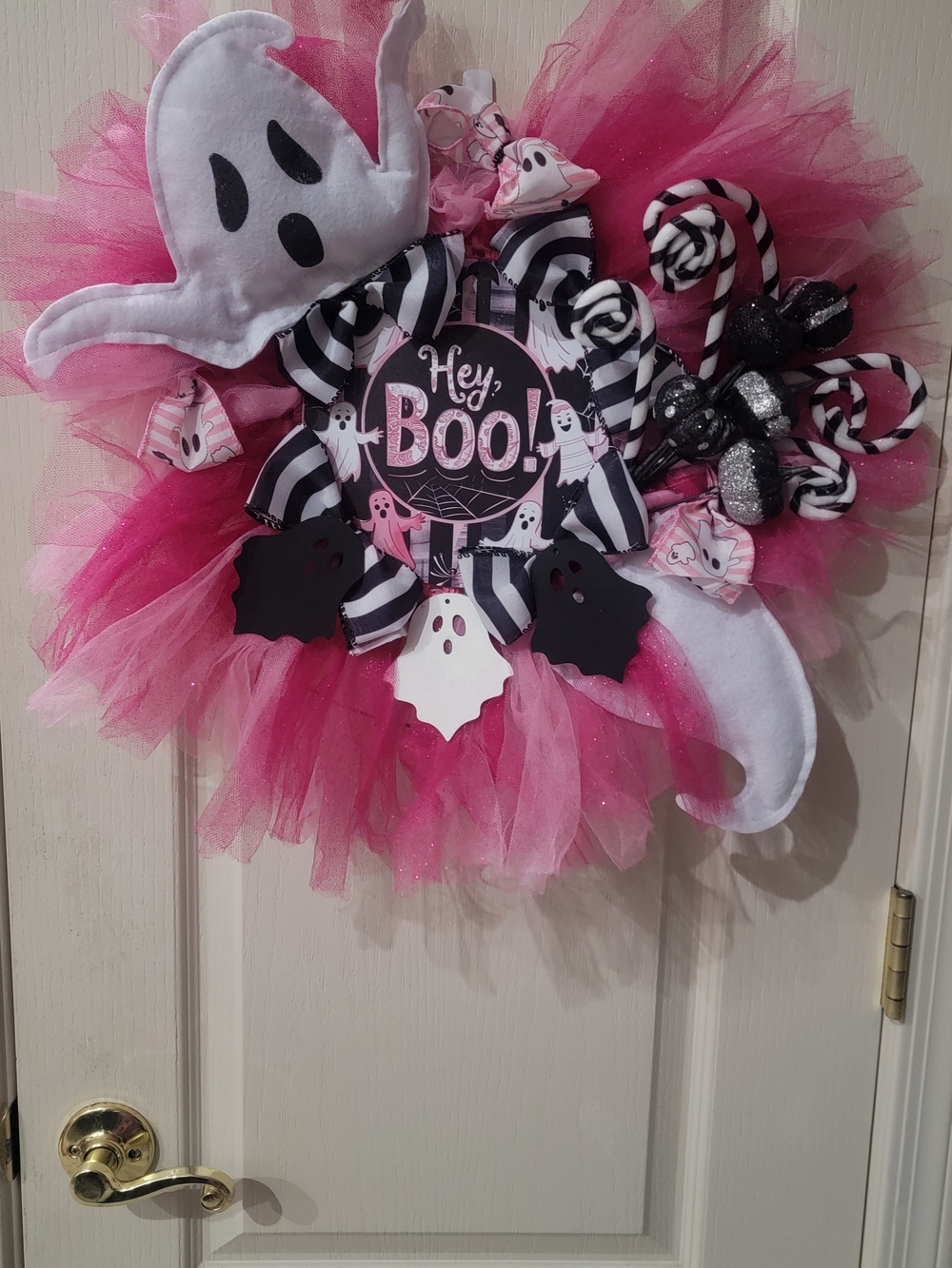 Pink Ghost Halloween Tutu Wreath for Kids - Hey Boo Accent